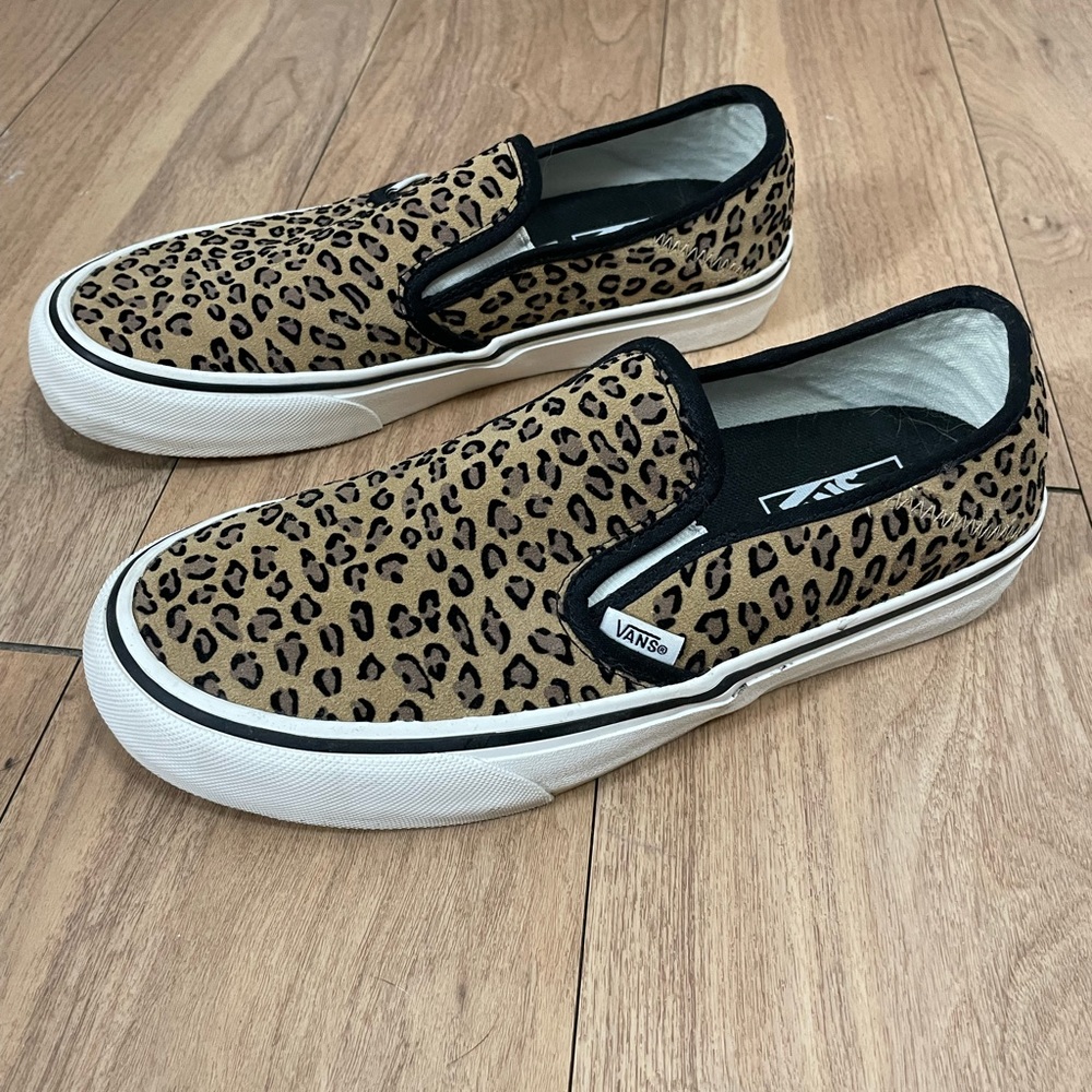 Leopard Print Vans EUC W-9.5 M-8
